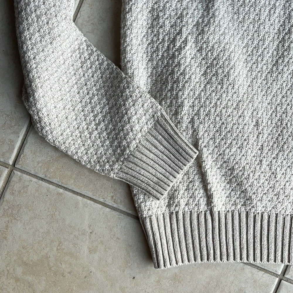 Men’s Dressy Sweater - Picture 3 of 6